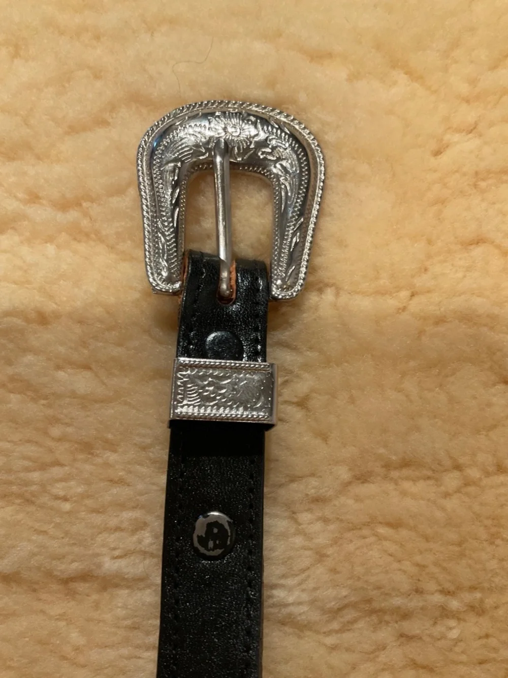 Vintage Brushy Creek black leather beaded western belt